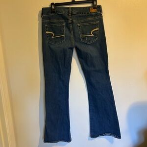 American Eagle Stretch Artist Low Rise Flare Leg Jeans Size 6